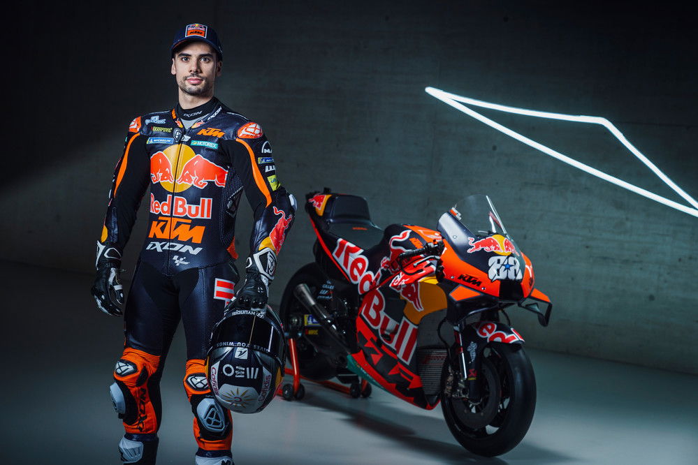 FIRST LOOK: Tech3 KTM MotoGP livery, 'With Remy and Raul, we have to dream high'